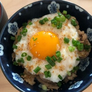 長芋とろろでまろやかに！生姜豚丼